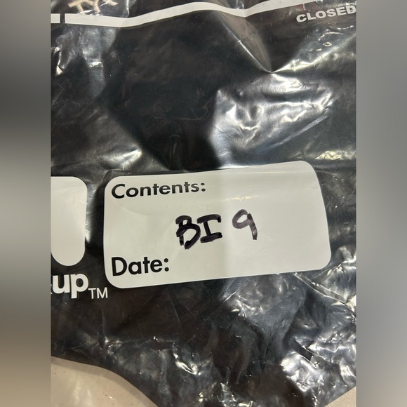 TYR Women’s 16 Solid Mid-Rise Swimsuit Bottoms Size 16 Black NWT Chlorine Proof - Picture 9 of 9